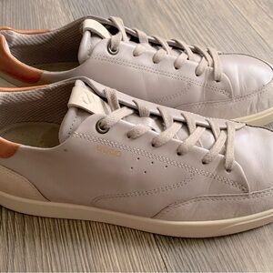 Ecco Street Lite Retro Leather Sneaker